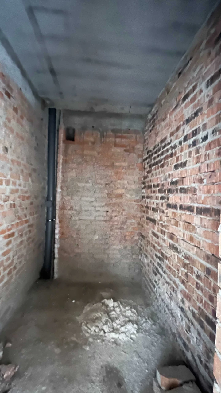 For Sale: 1-bedroom apartment, gas heating, separate heating! No commission!