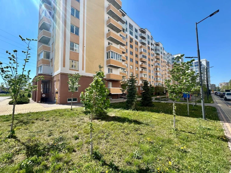 Продаж квартири вул. Івана Кожедуба 8б Буча (місто) / W-7472