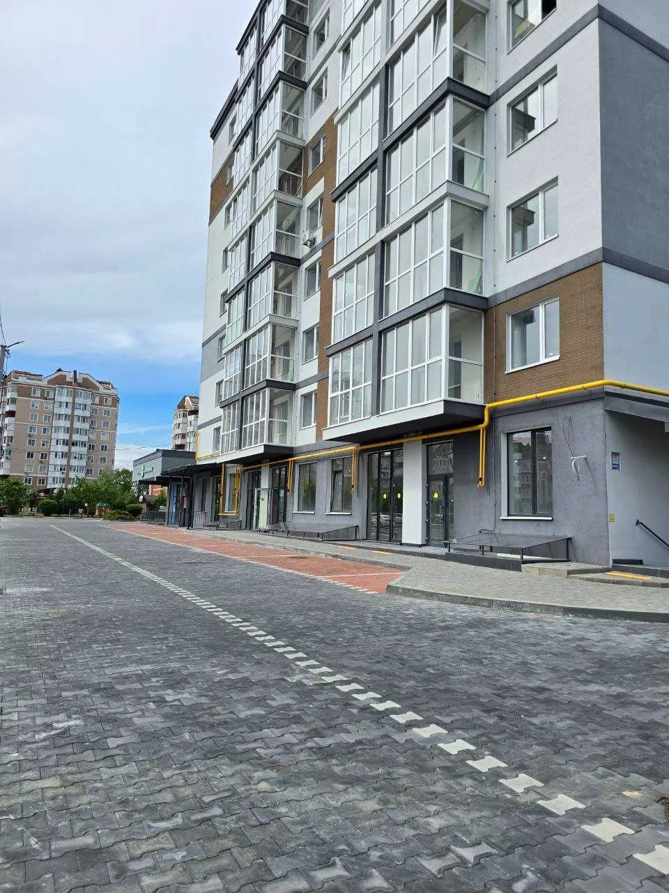 1 apartment under state program. The price already includes taxes.