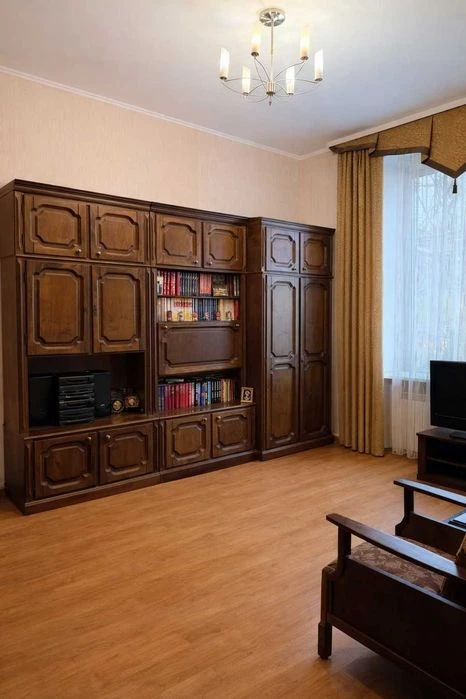 CENTER! 4-room apartment for sale on Kulturi Street, Naukova metro station, Sumy