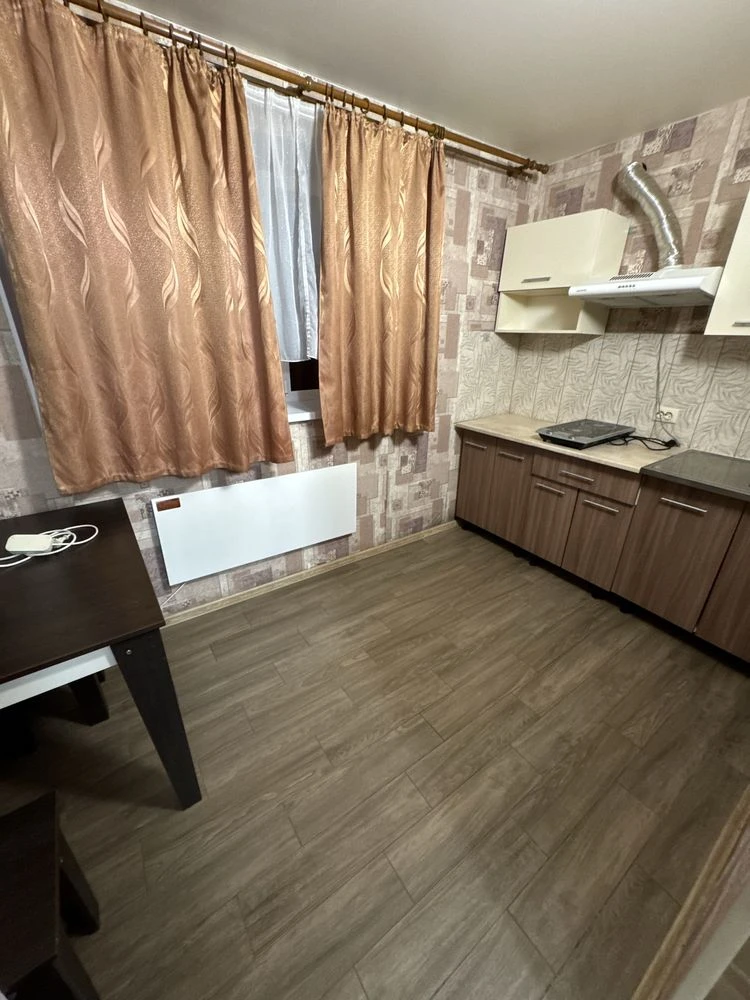Apartment with renovation in the basement