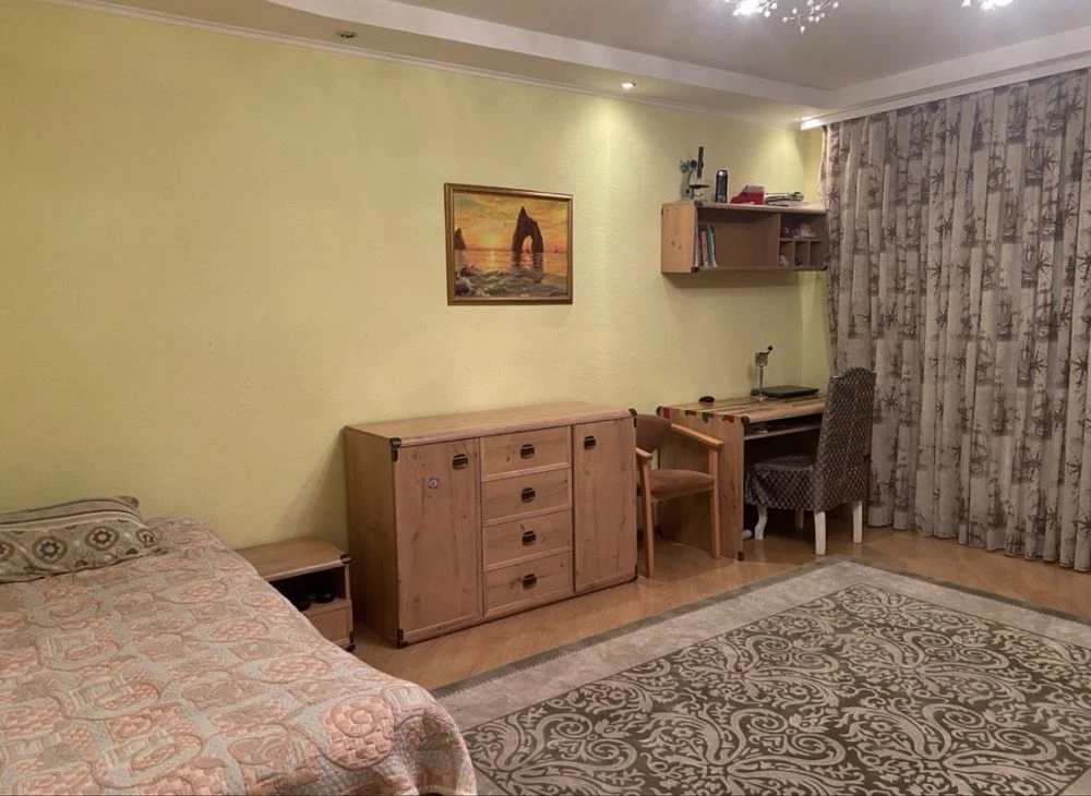 Spacious 2-bedroom apartment in Bucha! 78m2-11