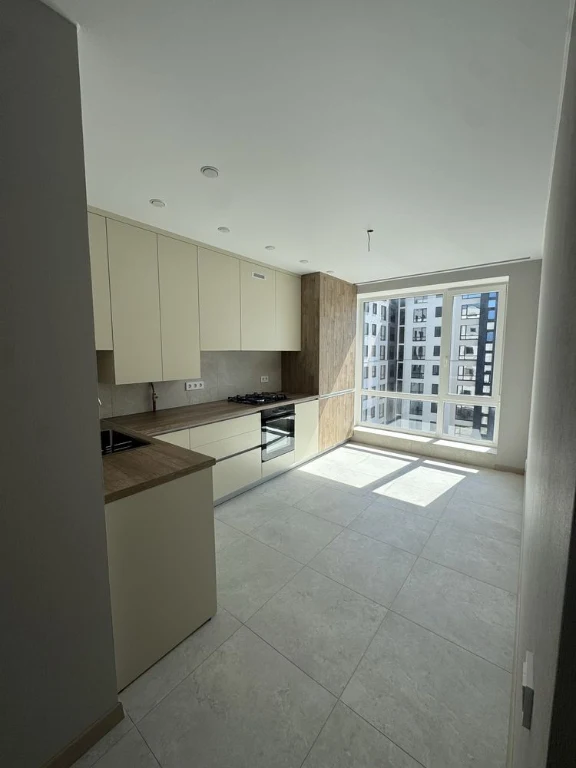 1-bedroom apartment with renovation | Continent Ray