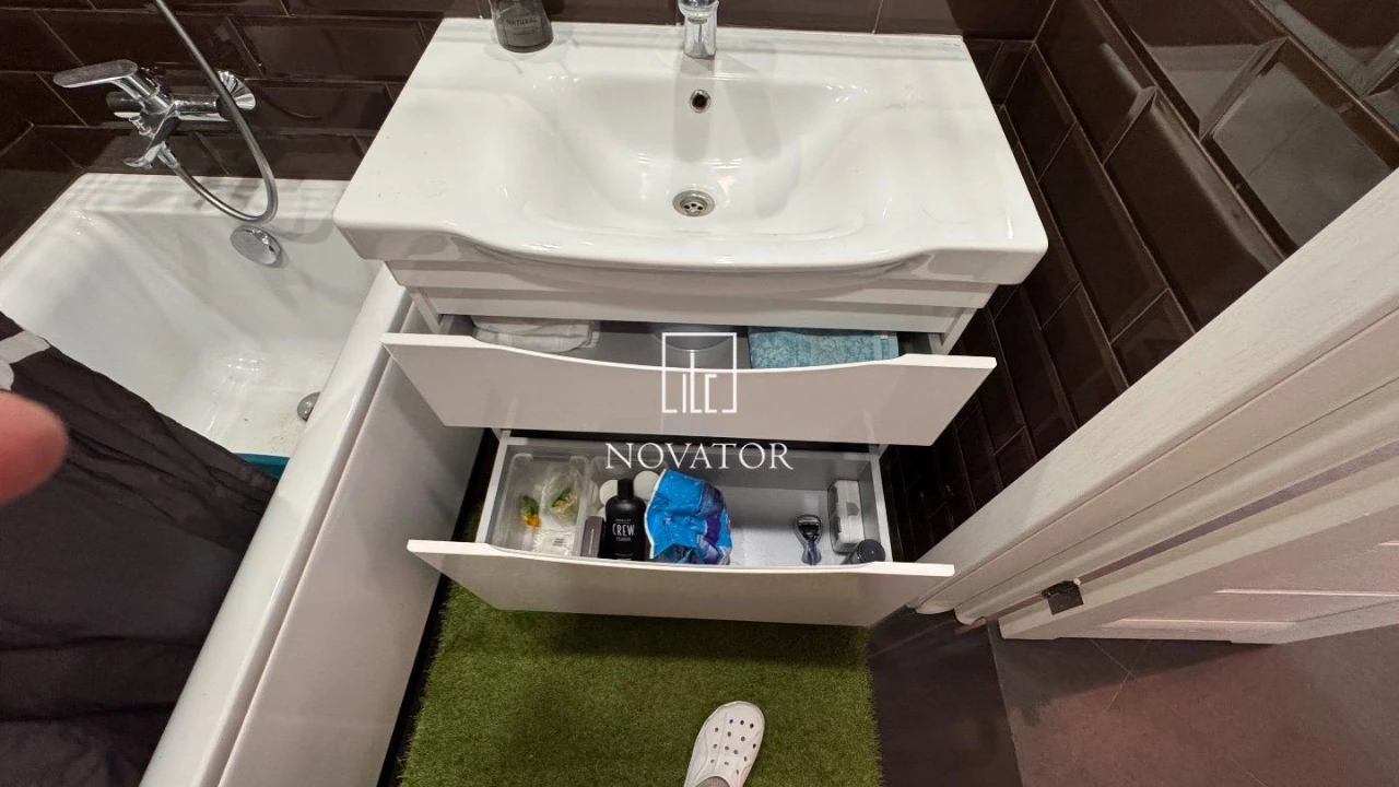 Urgent sale of a 2-room apartment renovated with furniture