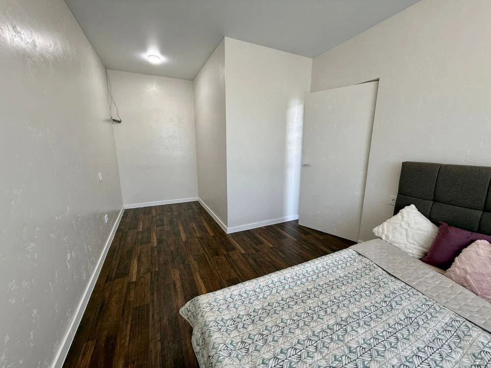 Video. Apartment near "Avenir Plaza"