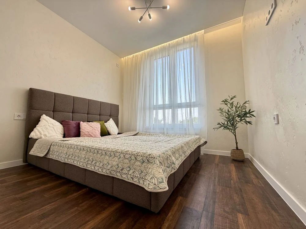 Video. Apartment near "Avenir Plaza"