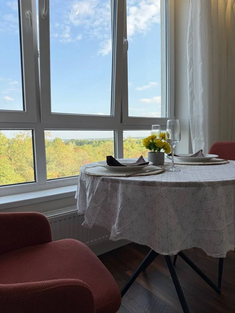 Video. Apartment near "Avenir Plaza"