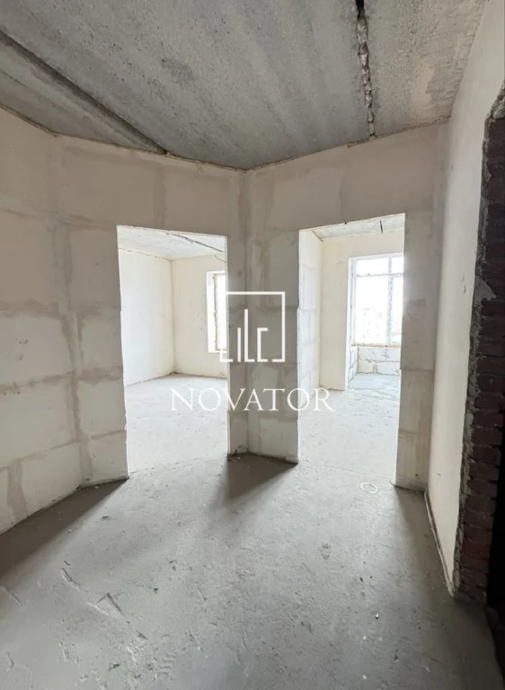 1 room apartment! GAS! Minimal paperwork! Occupied house!