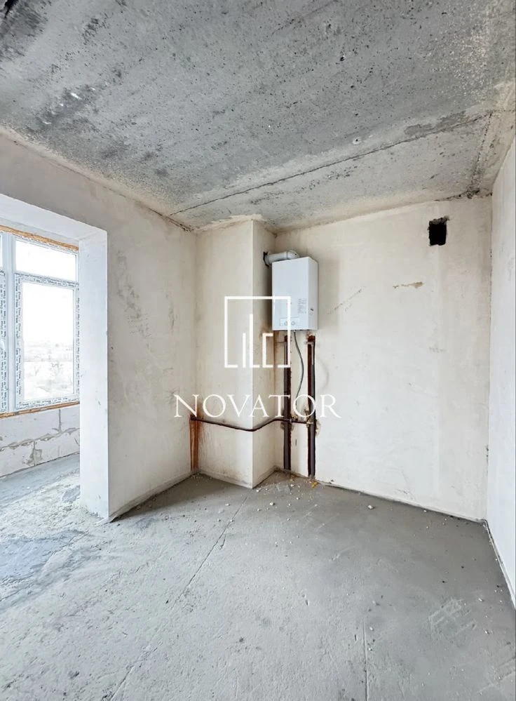 1 room apartment! GAS! Minimal paperwork! Occupied house!