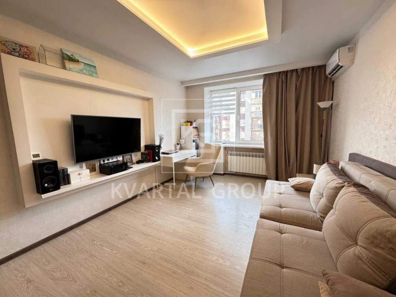 1-bedroom apartment with designer renovation | Royal Park, Bucha