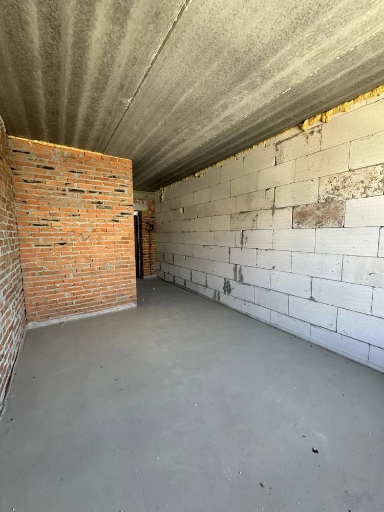 Ready apartment near the park with residential rates and gas