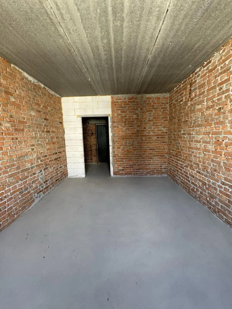 Ready apartment near the park with residential rates and gas