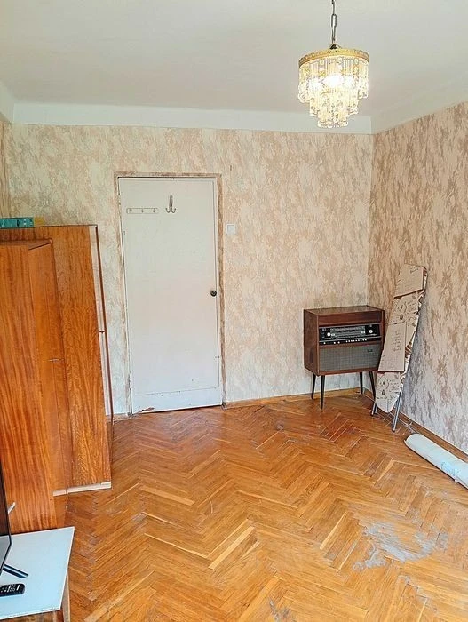 No commission! 2-room apartment, Mrii St., Nyvky