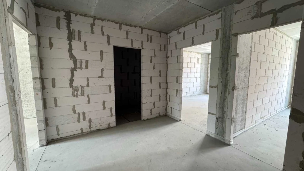 For sale: Large two-bedroom apartment, 62 sq. m. in Bucha.