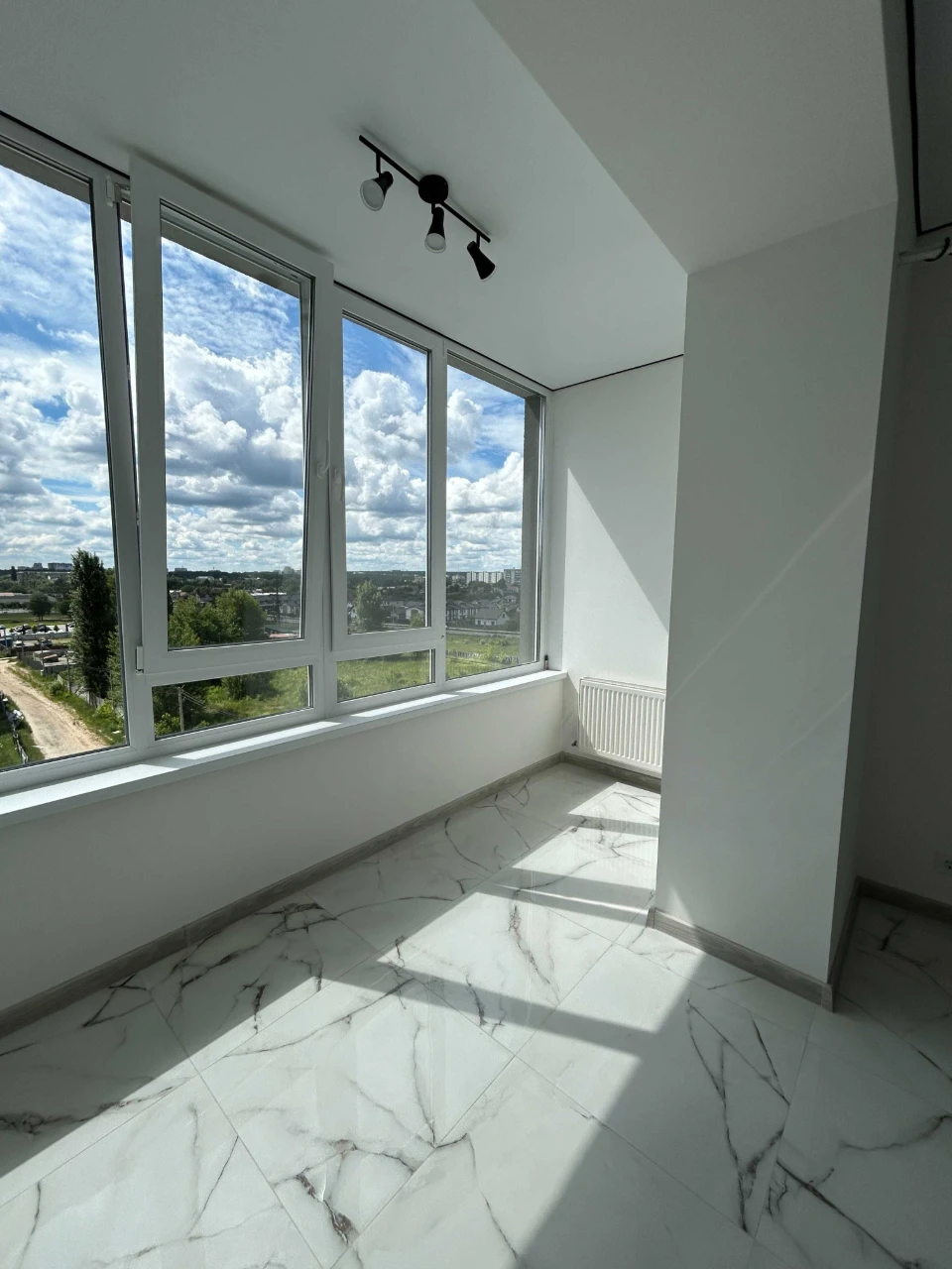 One-bedroom apartment renovated. Bucha.