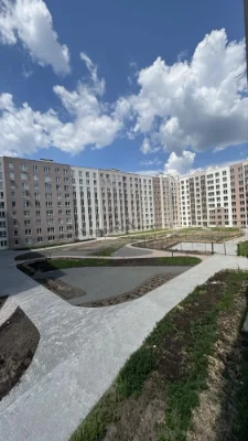 Продажа. Двухкомнатная квартира в здании! Газ! Буча!