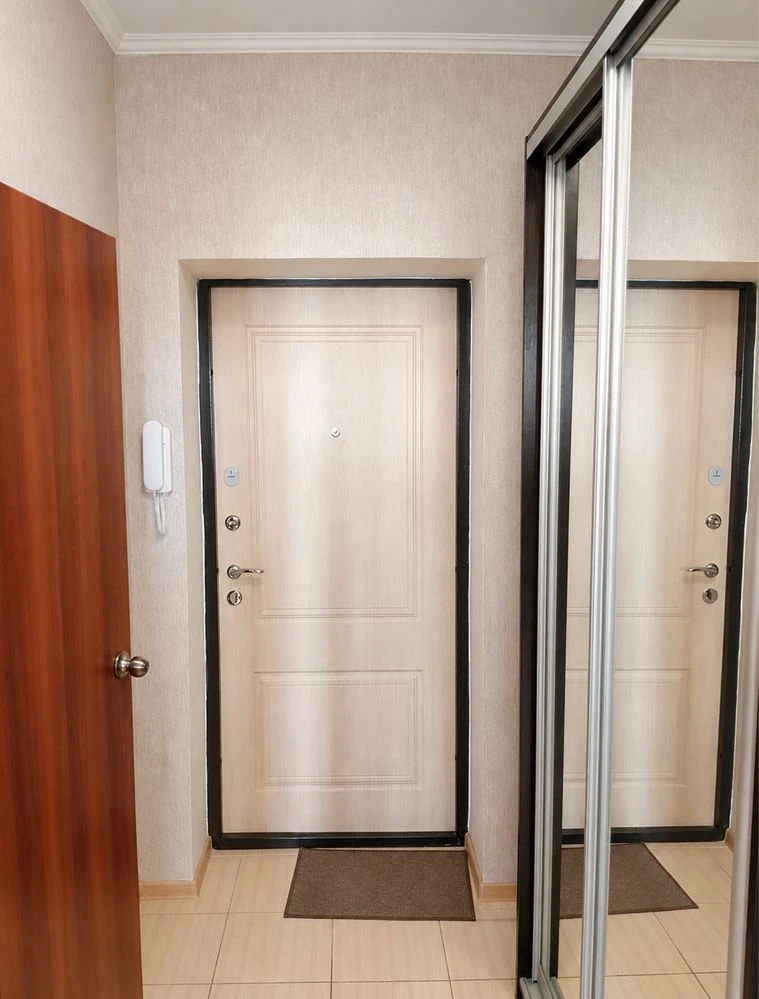 For Sale - No Commission! 1-bedroom apartment with furniture