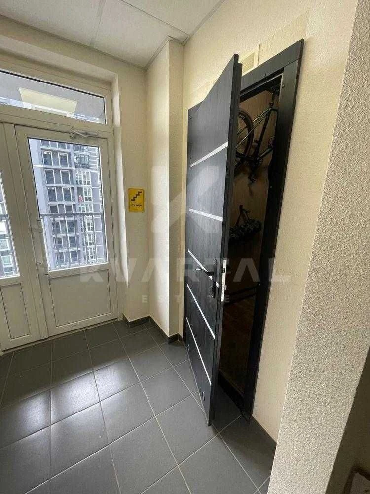 Spacious 2-bedroom apartment for sale in the modern residential complex "Grand Burge"