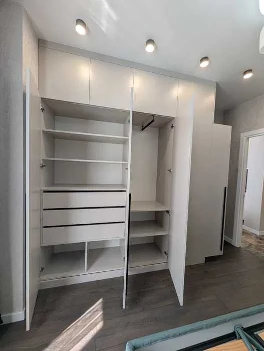 Продаж стильної 1-кімнатній квартири в ЖК «Гранд Бурже».