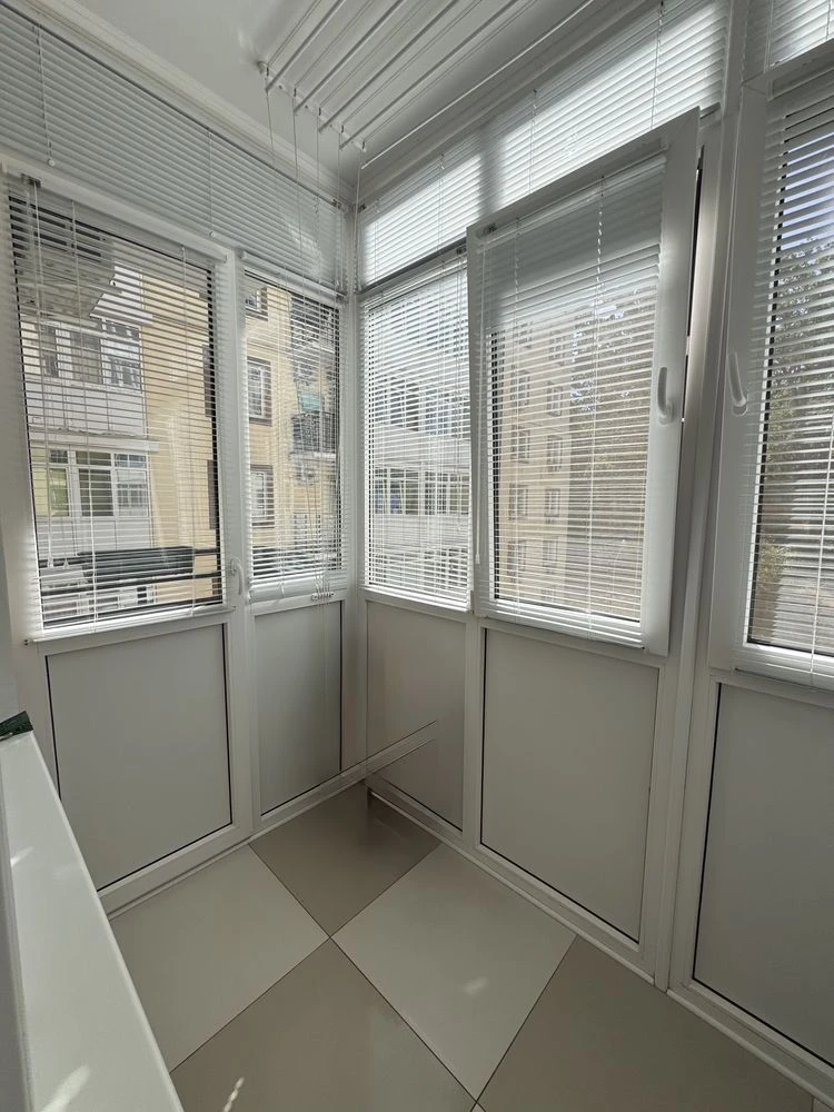 One-bedroom apartment 40 sq m with good renovation, convenient location!