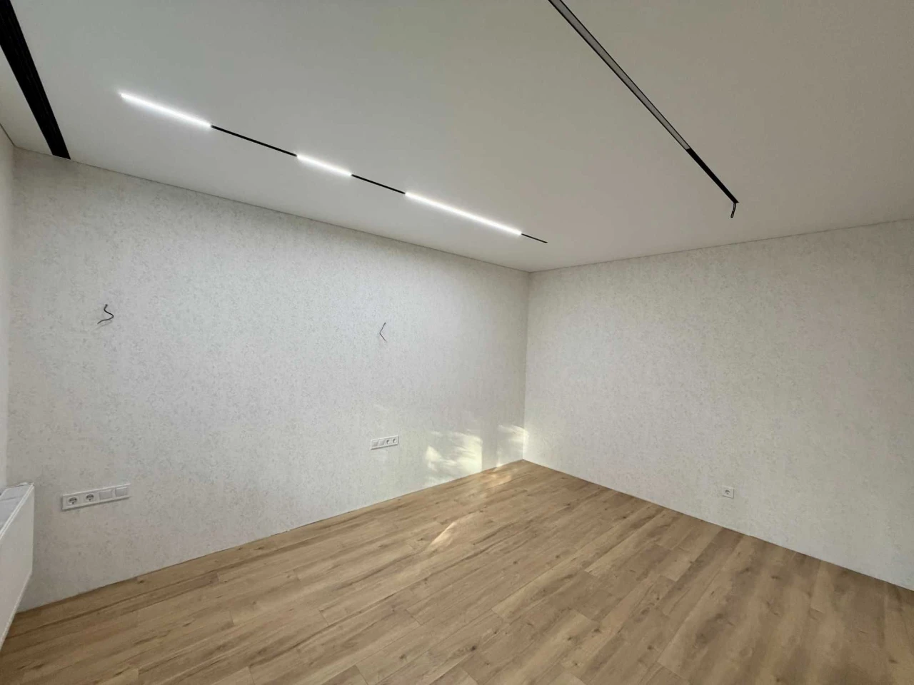 2-room apartment. ЄОселя ВПО. Certificate. Decree.