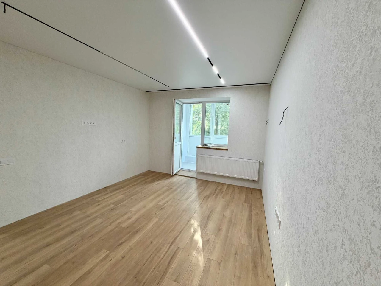 2-room apartment. ЄОселя ВПО. Certificate. Decree.