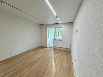 2-room apartment. ЄОселя ВПО. Certificate. Decree.