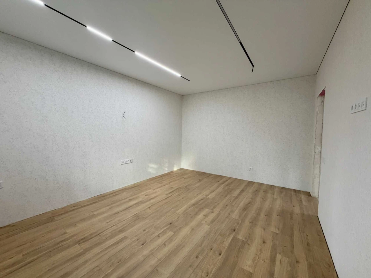 2-room apartment. ЄОселя ВПО. Certificate. Decree.