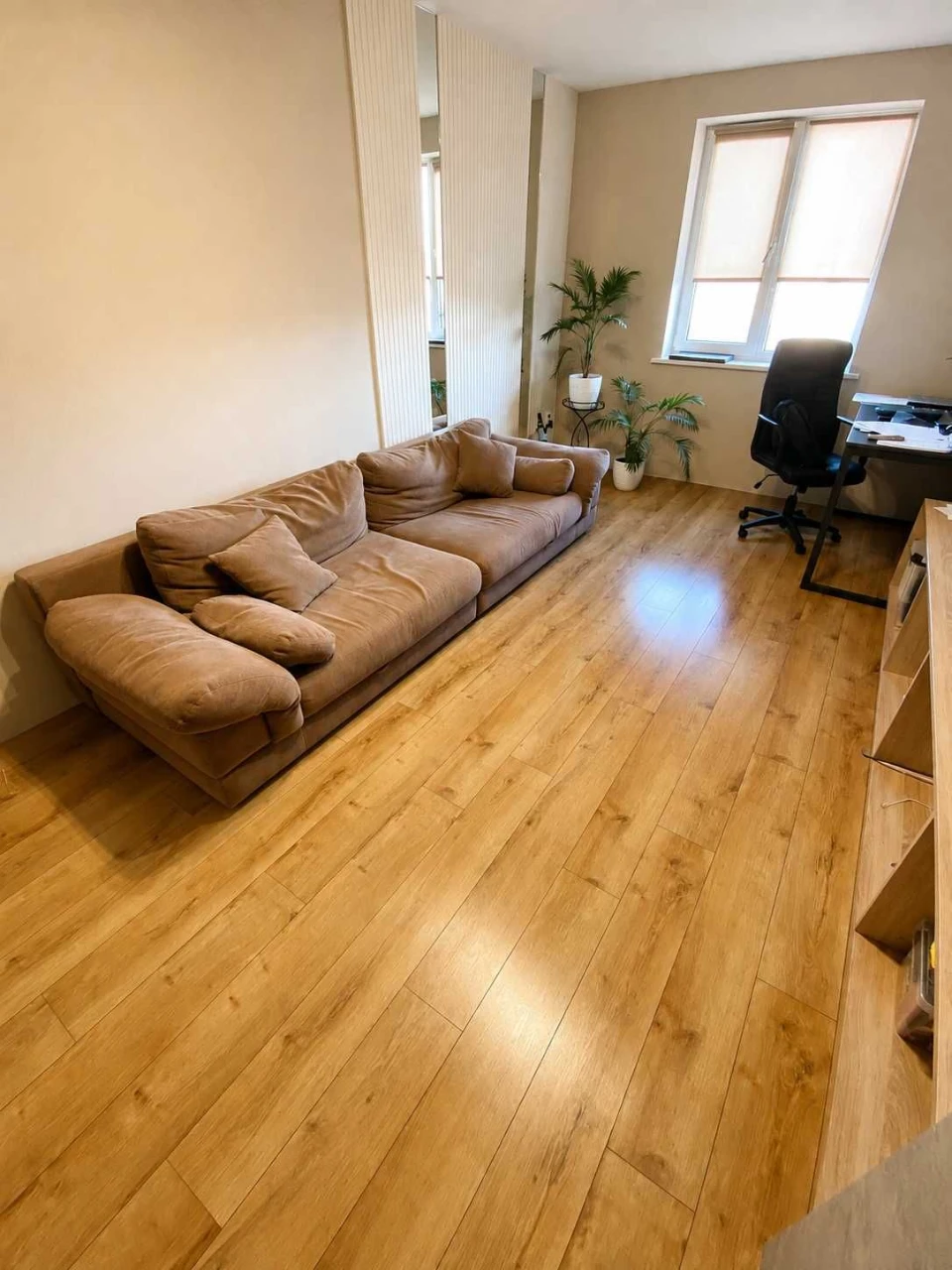 3-room apartment renovated. Bucha. Minimal furnishing.