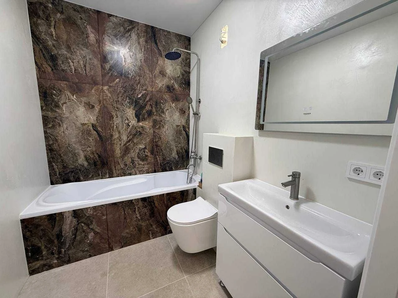 One-bedroom apartment with new renovation in Bucha city