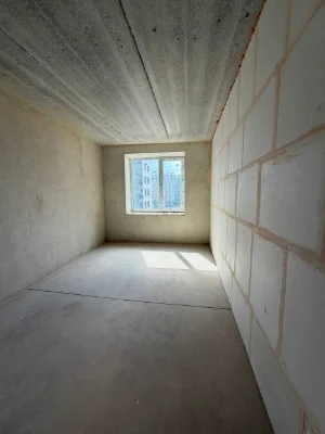 For Sale: Large One-Bedroom Apartment in Bucha, Kontinent Residence