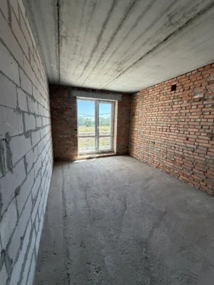 For Sale Urgently !! 1-bedroom apartment with a private courtyard near