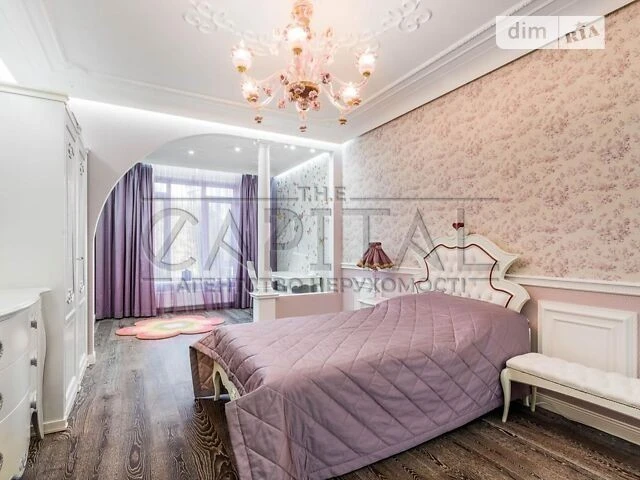 Sale of 5-room apartment 219 sq. m on Saperne Pole st. 3 • ID 346