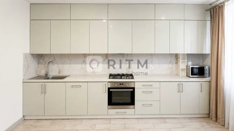 A modern 1-room apartment is for sale in the residential complex "Kvity Lviv".