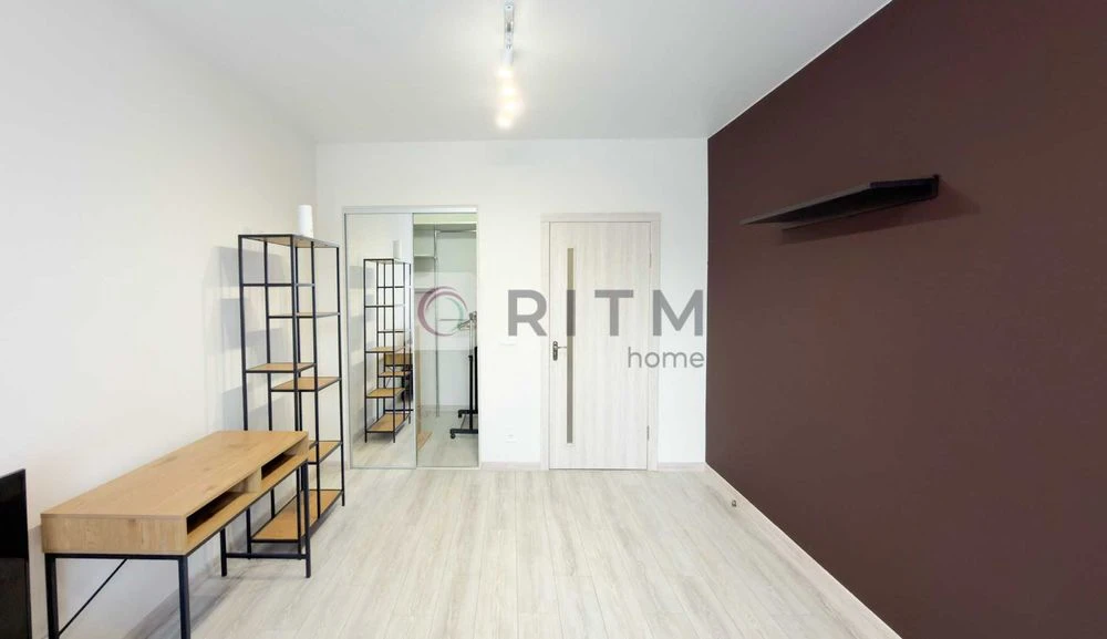 A modern 1-room apartment is for sale in the residential complex "Kvity Lviv".
