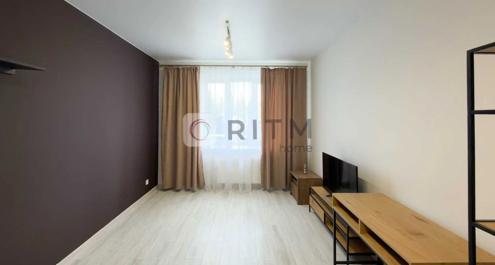 A modern 1-room apartment is for sale in the residential complex "Kvity Lviv".