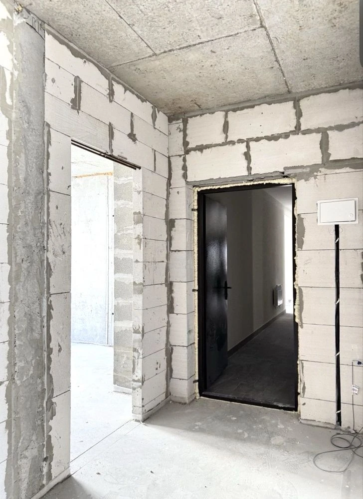 🔥 HOT PRICE Euro 3-room apartment with a kitchen of 13 m2, ready for renovation