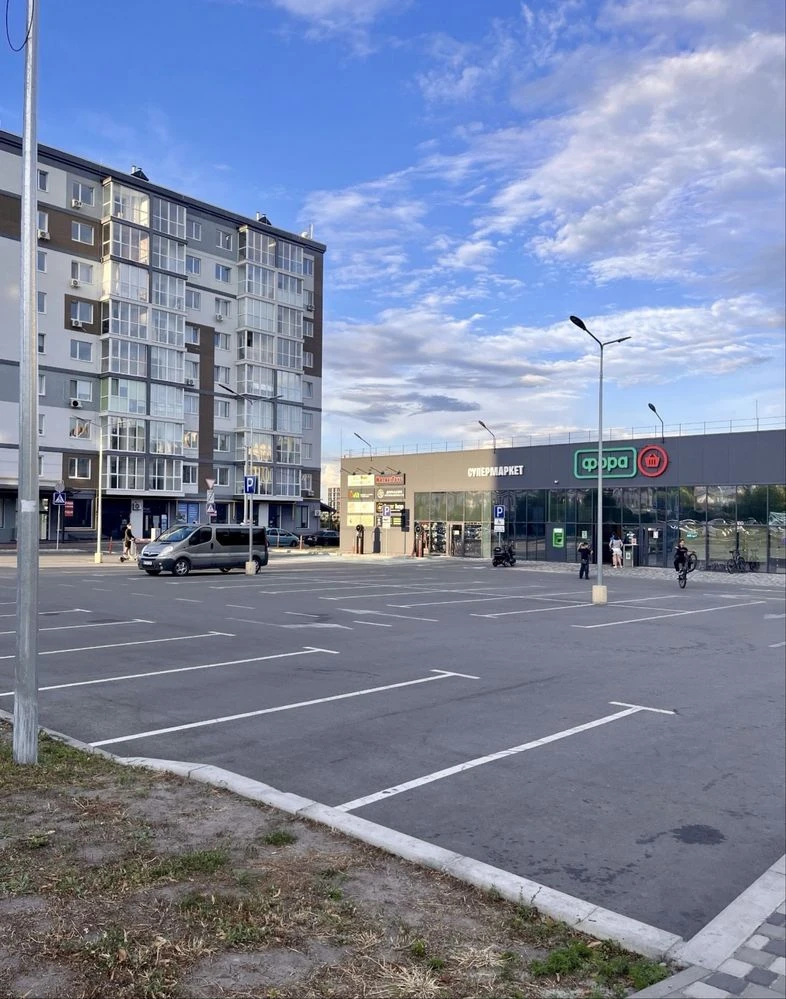 🔥 HOT PRICE Euro 3-room apartment with a kitchen of 13 m2, ready for renovation