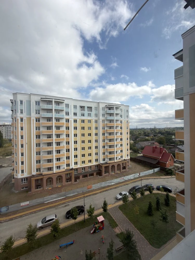 Видова 2 к квартира 65.4 м2 готова на ремонт, газ, 7 поверх.