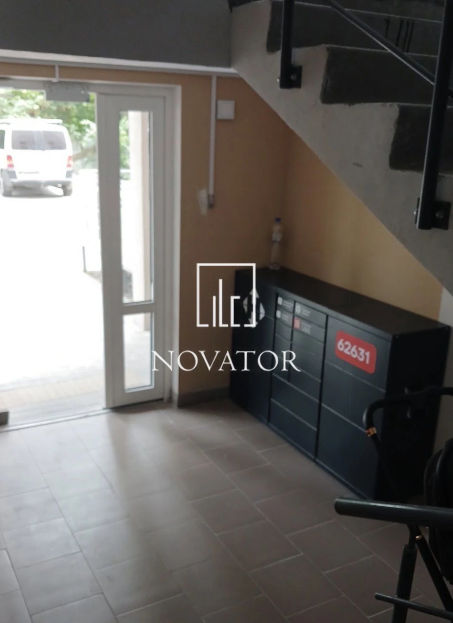 GREAT PRICE! For sale, large Euro-style 2-bedroom apartment in the city of BUCHA.