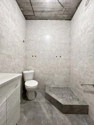 APARTMENT with partial renovation! Certificate! No commission
