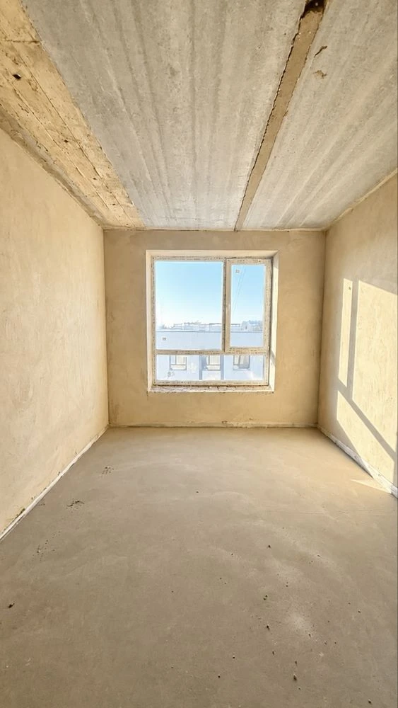 For SALE at an AMAZING PRICE! 1-bedroom apartment with an open plan! NO