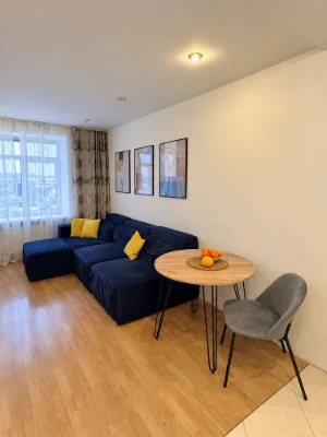 For Sale: Stunning Euro 2-room apartment with renovation, furniture and appliances!