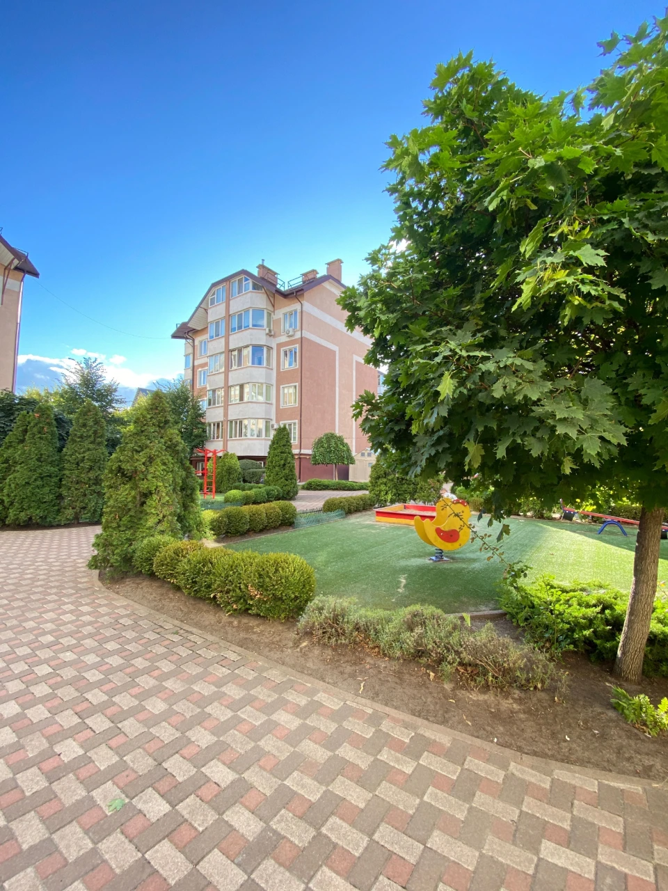 Apartment for Sale in Novator Residential Complex, Bucha. Minimum