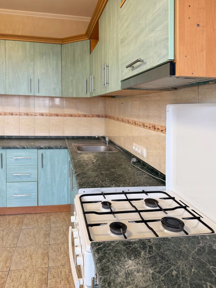 Sale, Large 1-room apartment/ Center/ Bucha/2%/ Programs
