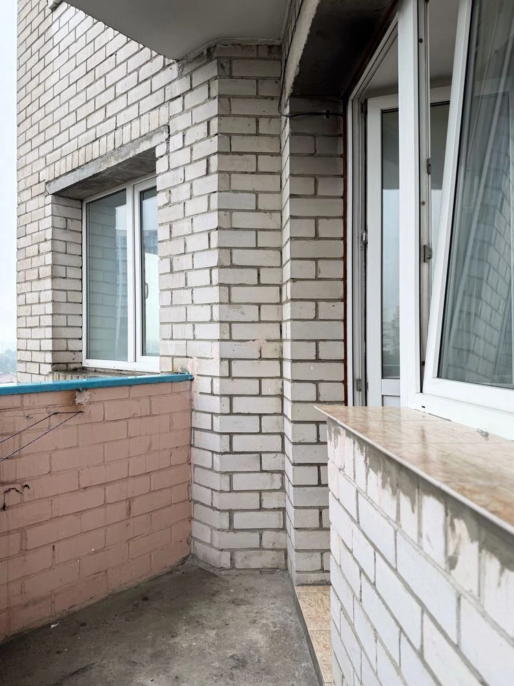 Sale, Large 1-room apartment/ Center/ Bucha/2%/ Programs