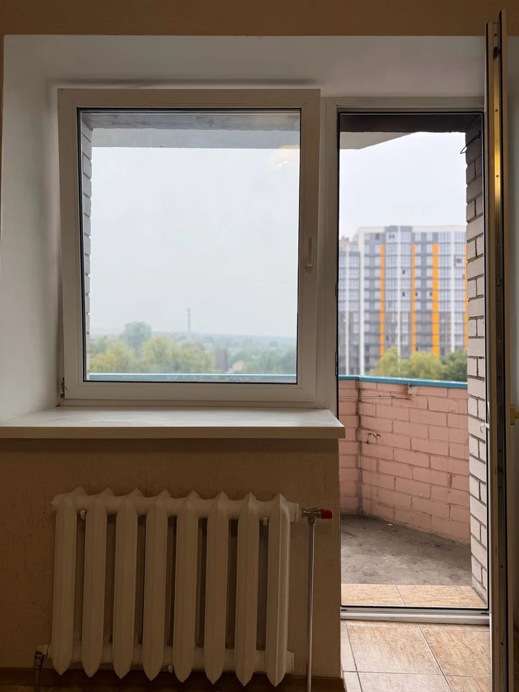 Sale, Large 1-room apartment/ Center/ Bucha/2%/ Programs