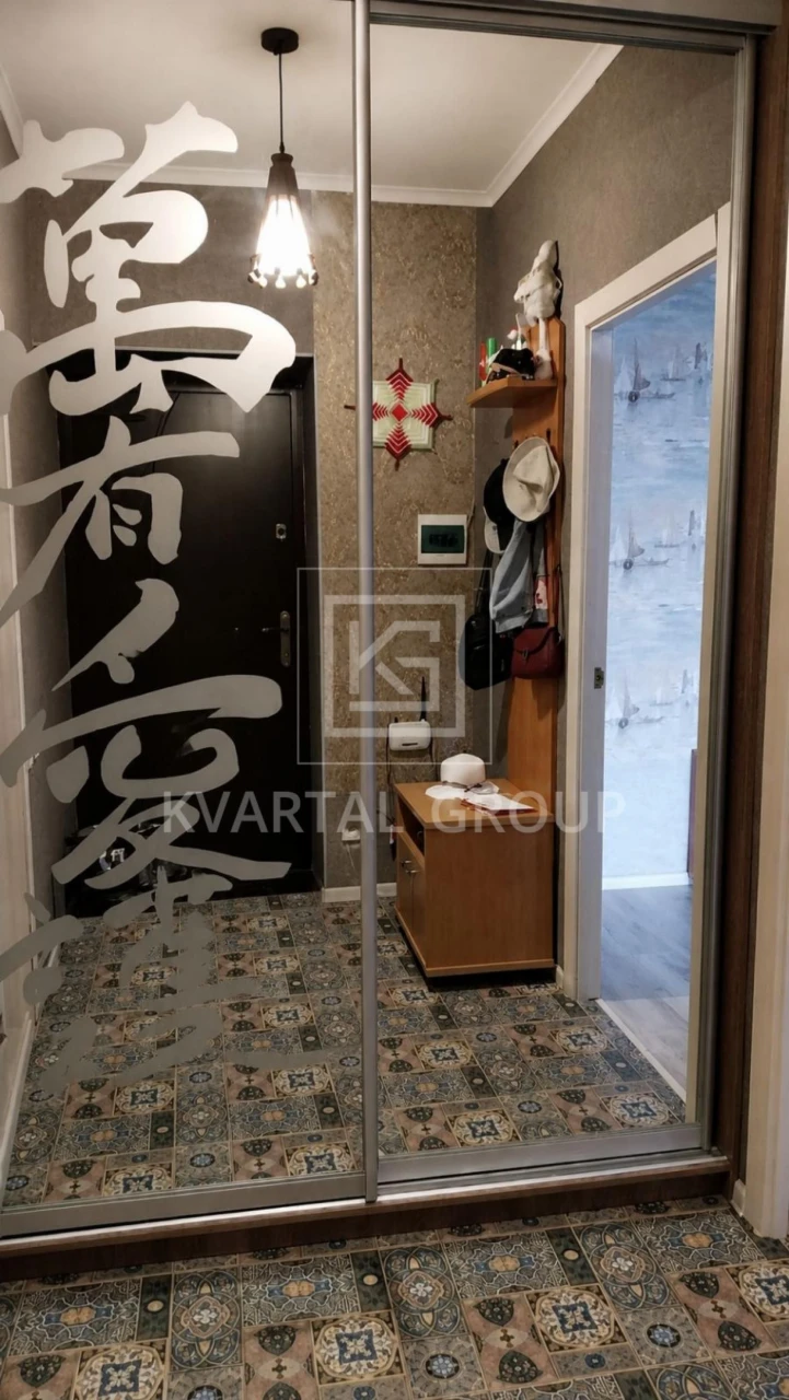 Apartment for Sale: 42 sq.m. with Quality Renovation