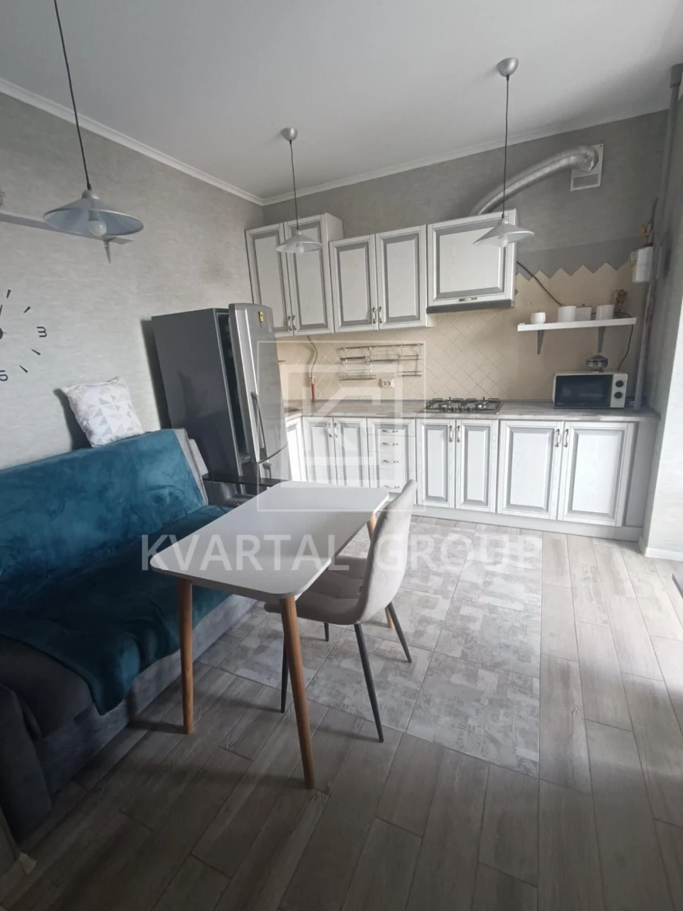 Apartment for Sale: 42 sq.m. with Quality Renovation