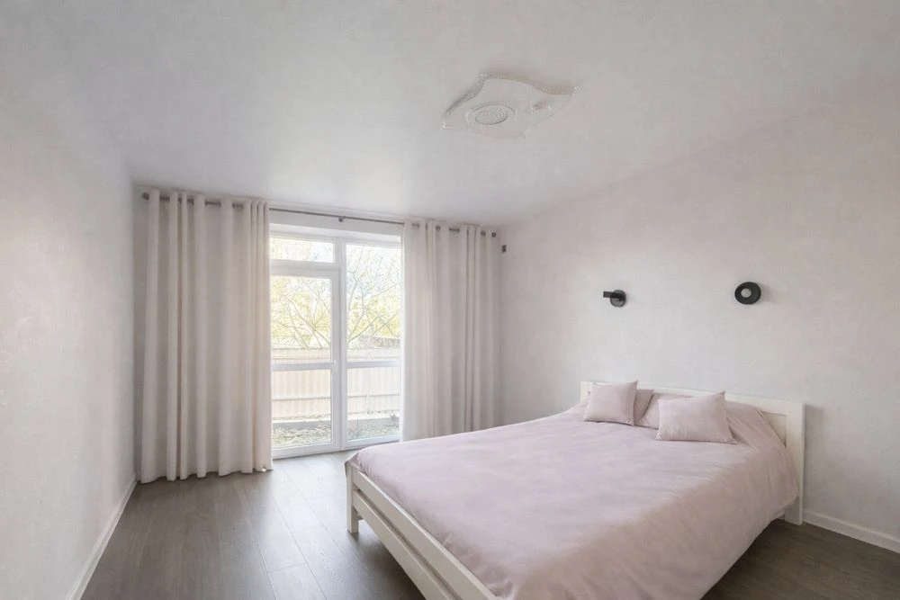 Apartment for Sale: 2-bedroom apartment with renovation, gas heating, OWN DOOR